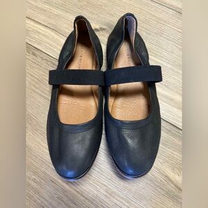 Lucky Brand Black Mary Jane Flats